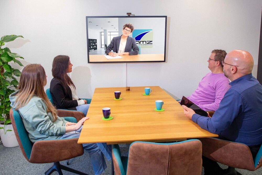 Digitales Teammeeting bei AMZ Steuerberatung – moderne Zusammenarbeit per Videocall